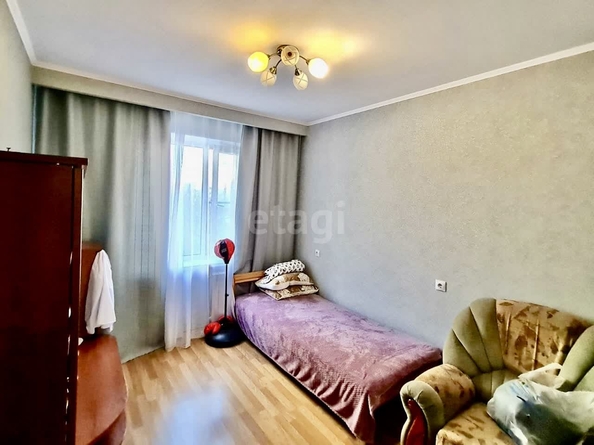 
   Продам 4-комнатную, 81.6 м², Черкасская ул, 45

. Фото 6.