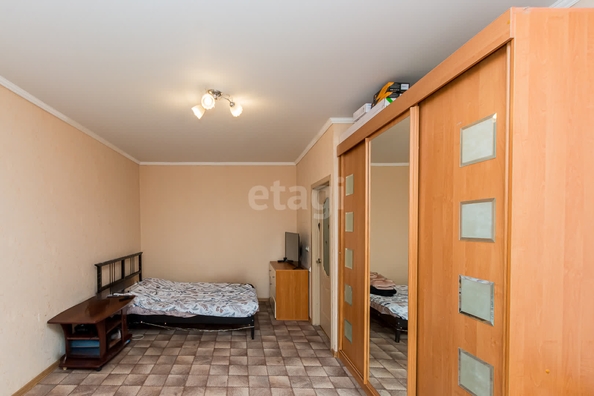 
   Продам 1-комнатную, 40 м², Кирилла Россинского ул, 69

. Фото 3.