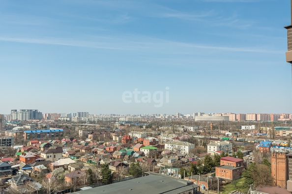 
   Продам 2-комнатную, 57.3 м², Уральская ул, 71/3

. Фото 23.