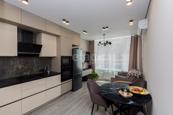 
   Продам 3-комнатную, 66.4 м², Конгрессная ул, 41/1

. Фото 16.