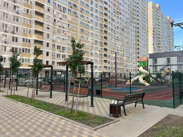 
   Продам 1-комнатную, 35.9 м², Заполярная ул, 39/9

. Фото 19.