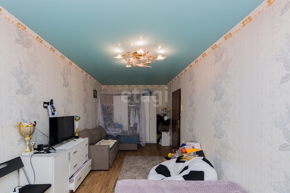 
   Продам 1-комнатную, 17.6 м², Товарная ул, 2

. Фото 7.