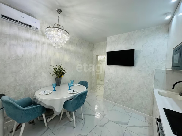 
   Продам 2-комнатную, 54 м², Минская ул, 118/2

. Фото 2.