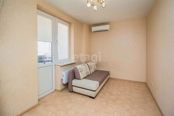 
   Продам 2-комнатную, 65.1 м², Казбекская ул, 12

. Фото 3.