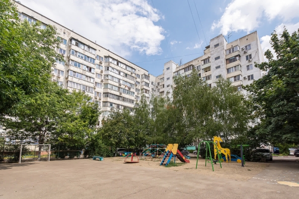 
   Продам 1-комнатную, 33.8 м², Восточно-Кругликовская ул, 53

. Фото 22.