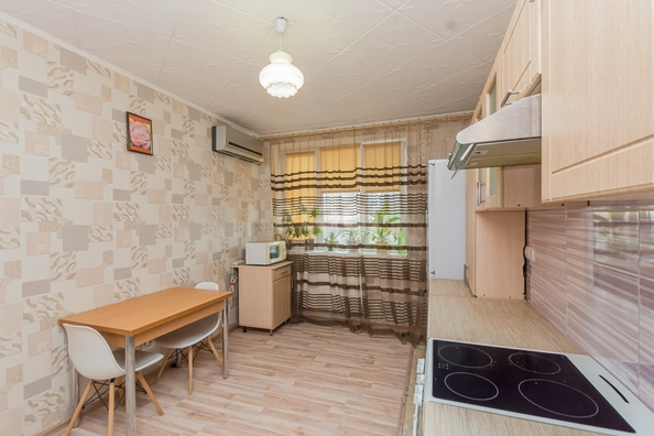 
   Продам 2-комнатную, 58 м², Жигулёвская ул, 15

. Фото 5.