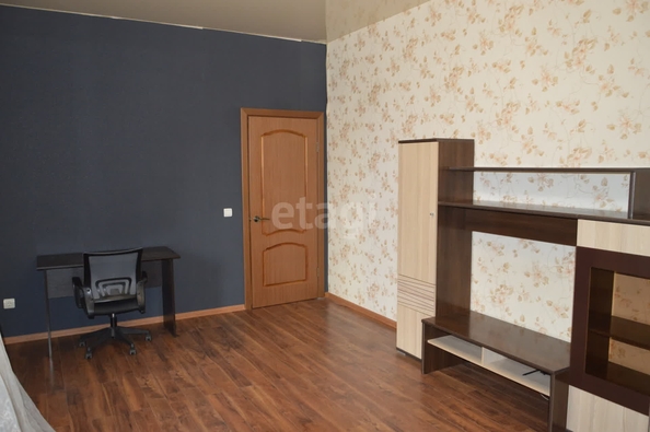 
   Продам 1-комнатную, 51 м², Промышленная ул, 19/1

. Фото 3.