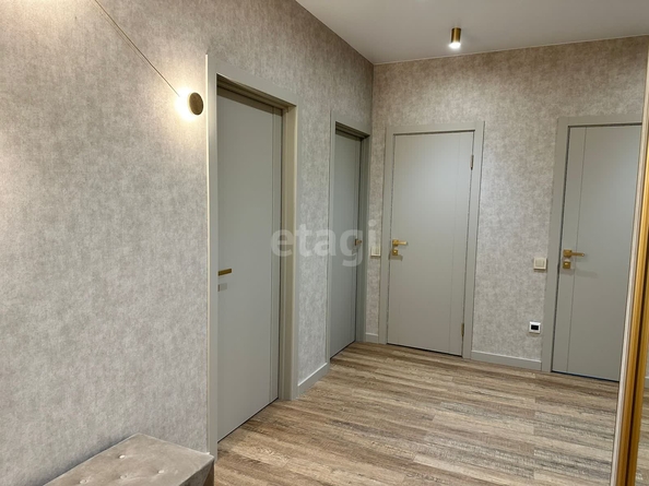 
   Продам 3-комнатную, 81.4 м², Любимово мкр, 5

. Фото 6.