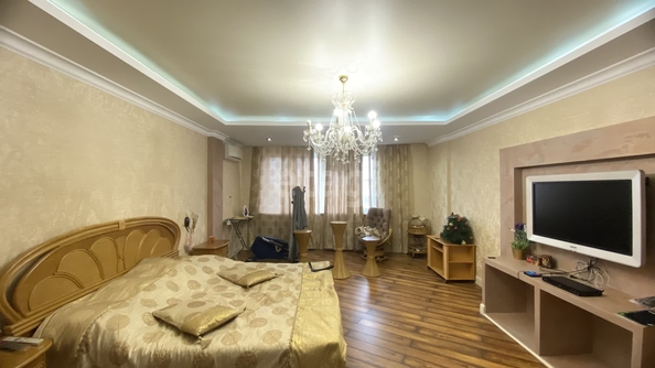 
   Продам 3-комнатную, 160.8 м², Зиповская ул, 4/3

. Фото 5.