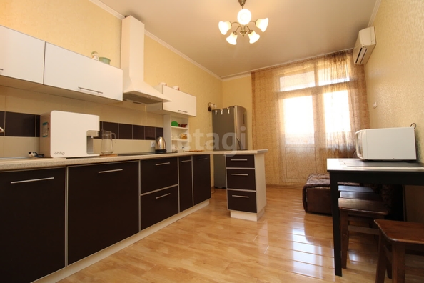 
   Продам 2-комнатную, 59.3 м², Восточно-Кругликовская ул, 22/2

. Фото 1.