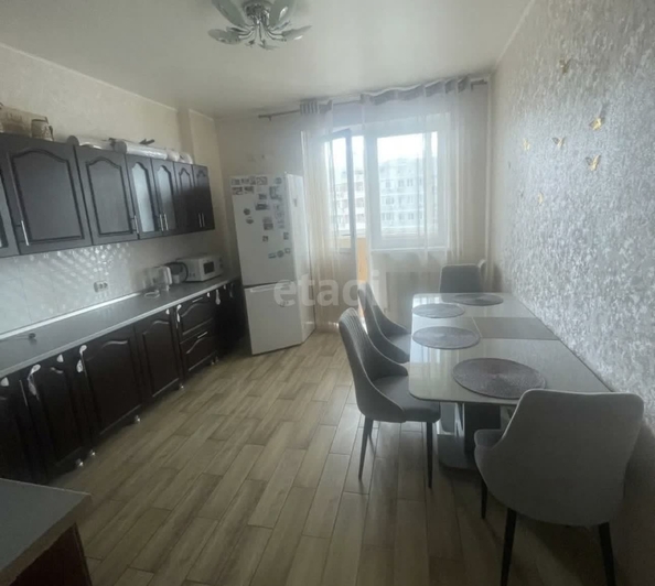 
  Сдам в аренду 2-комнатную квартиру, 80 м², Краснодар

. Фото 5.