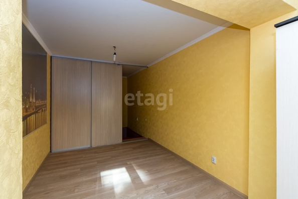 
  Сдам в аренду 4-комнатную квартиру, 74.9 м², Краснодар

. Фото 15.