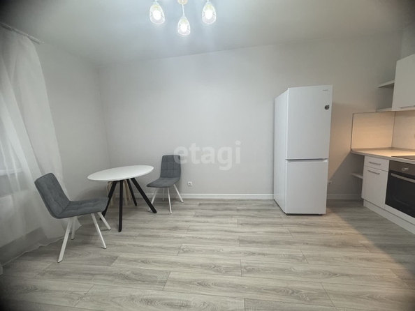 
  Сдам в аренду 1-комнатную квартиру, 33 м², Краснодар

. Фото 7.