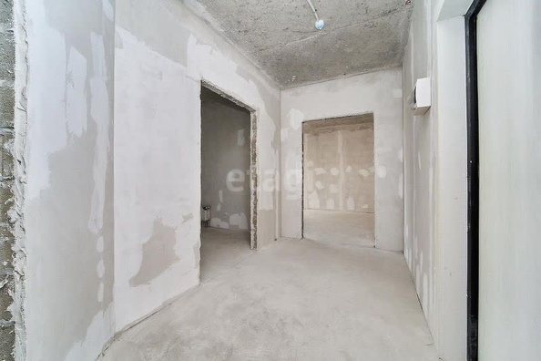 
   Продам 1-комнатную, 58.2 м², Дзержинского ул, 95

. Фото 3.