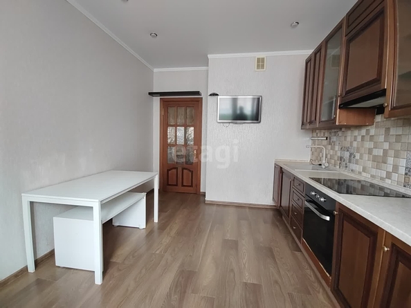 
   Продам 1-комнатную, 47.9 м², Казбекская ул, 7

. Фото 1.