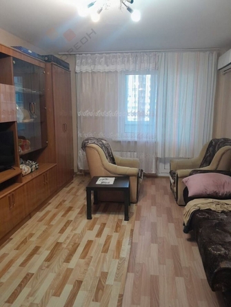 
   Продам 1-комнатную, 40 м², Восточно-Кругликовская ул, 48/1

. Фото 3.