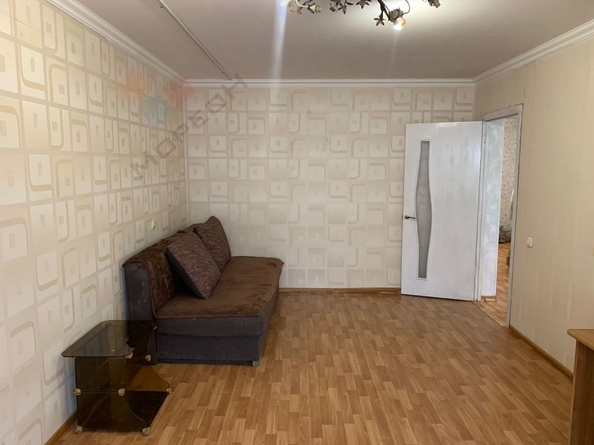 
   Продам 3-комнатную, 79.7 м², Думенко ул, 33

. Фото 3.