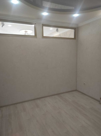 
  Продается 1-комн. квартира, 47 м², Лазурная ул, д. 10к1
. Фото 10.