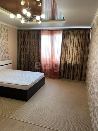 
  Сдам в аренду 3-комнатную квартиру, 100 м², Краснодар

. Фото 5.