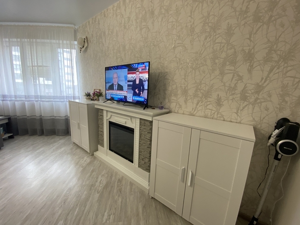 
   Продам 2-комнатную, 53 м², Крылова ул, 13к2

. Фото 8.