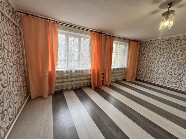 
   Продам 2-комнатную, 56 м², Толстого ул, 58

. Фото 4.