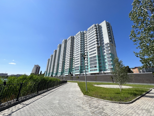 
   Продам 2-комнатную, 66.8 м², Селезнева ул, 104/1

. Фото 9.