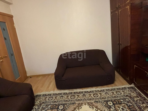 
  Сдам в аренду 1-комнатную квартиру, 30 м², Краснодар

. Фото 2.