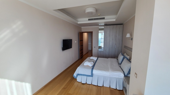 
   Продам 1-комнатную квартира, 98 м², Революции пр-кт, 3

. Фото 11.