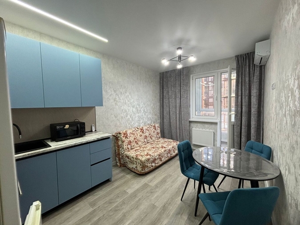 
   Продам 1-комнатную, 44 м², Омелькова ул, 93

. Фото 19.