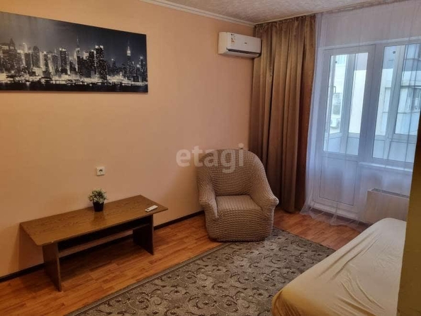 
  Сдам в аренду 1-комнатную квартиру, 35 м², Краснодар

. Фото 2.