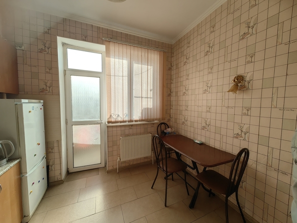 
   Продам 2-комнатную, 53 м², Крымская ул, 112

. Фото 13.