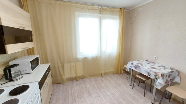 
   Продам 1-комнатную, 38 м², Адмирала Пустошкина ул, 22к8

. Фото 5.