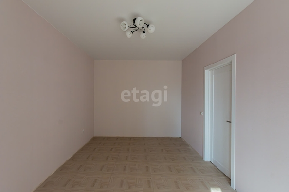 
   Продам 1-комнатную, 40.6 м², Любимово мкр, 18

. Фото 5.