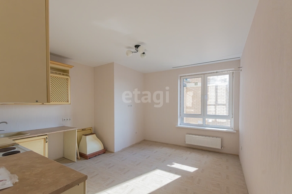 
   Продам 1-комнатную, 40.6 м², Любимово мкр, 18

. Фото 11.