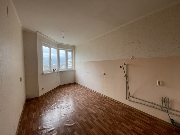 
   Продам 2-комнатную, 72 м², Крылова ул, 23к2

. Фото 11.