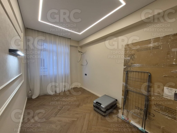 
   Продам 2-комнатную, 60 м², Донская ул, 108

. Фото 16.