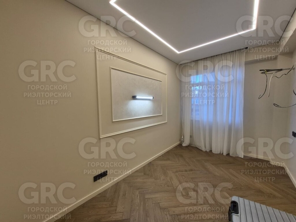 
   Продам 2-комнатную, 60 м², Донская ул, 108

. Фото 18.