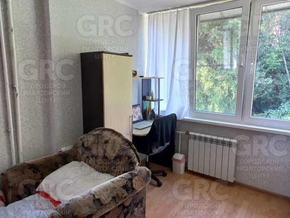 
   Продам 1-комнатную, 36 м², Подгорная ул, 5

. Фото 12.