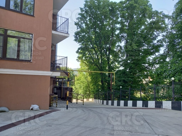 
   Продам 1-комнатную, 30.4 м², Вишневая ул, 5А

. Фото 6.