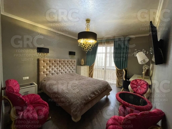 
   Продам 3-комнатную, 140 м², Роз ул, 6/6А

. Фото 5.