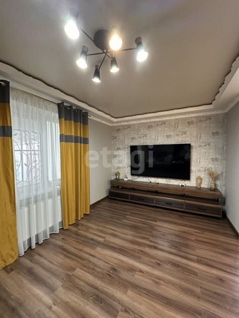 
   Продам 4-комнатную, 124.9 м², Командорская ул, 2/104

. Фото 6.