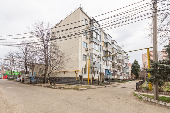 
   Продам 2-комнатную, 49.5 м², Гаражная ул, 77

. Фото 27.