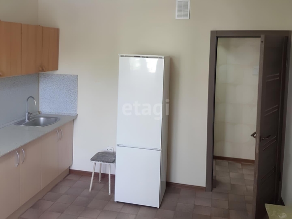 
   Продам 2-комнатную, 69.7 м², Севастопольская ул, 2/3

. Фото 6.