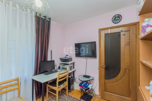 
   Продам 3-комнатную, 63.3 м², Товарная ул, 4Б

. Фото 9.