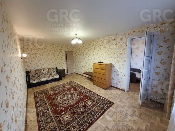 
   Продам 2-комнатную, 46 м², Мира (Адлерский р-н) ул, 12

. Фото 8.