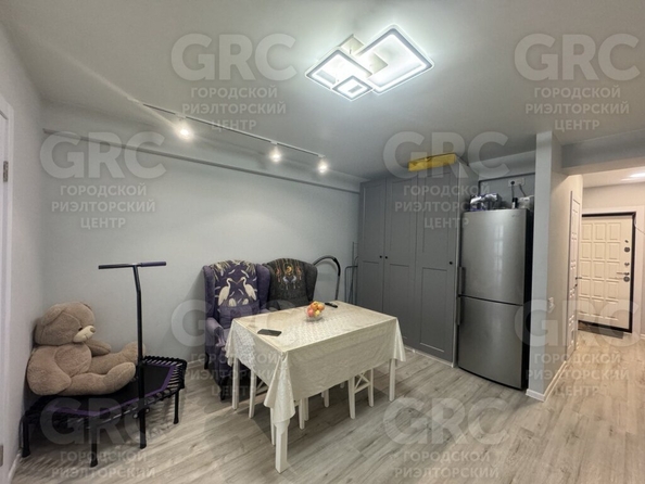 
   Продам 3-комнатную, 57 м², Тепличная (Хостинский р-н) ул, 65/4

. Фото 7.