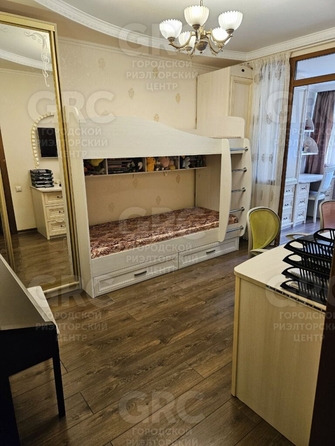 
   Продам 3-комнатную, 72 м², Ясногорская (Хостинский р-н) ул, 12

. Фото 8.