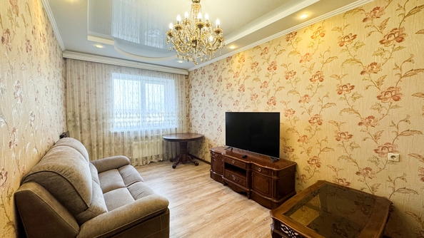 
   Продам 2-комнатную, 67 м², Омелькова ул, 28

. Фото 14.