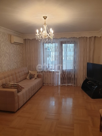 
  Сдам в аренду 2-комнатную квартиру, 72 м², Краснодар

. Фото 4.