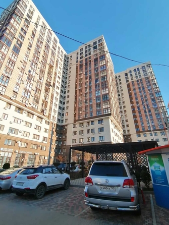 
   Продам 1-комнатную, 37 м², Толстого ул, 130к3

. Фото 14.